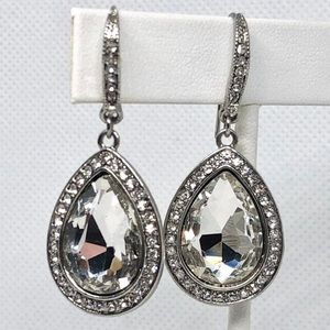 NWOT Boutique Crystal Earrings